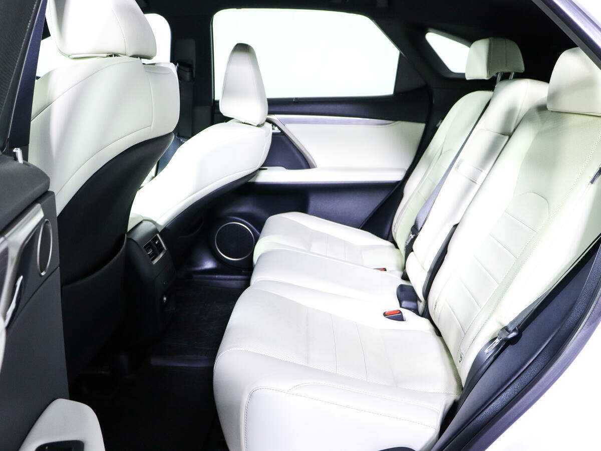 Купить Lexus RX с пробегом. Фото: #9