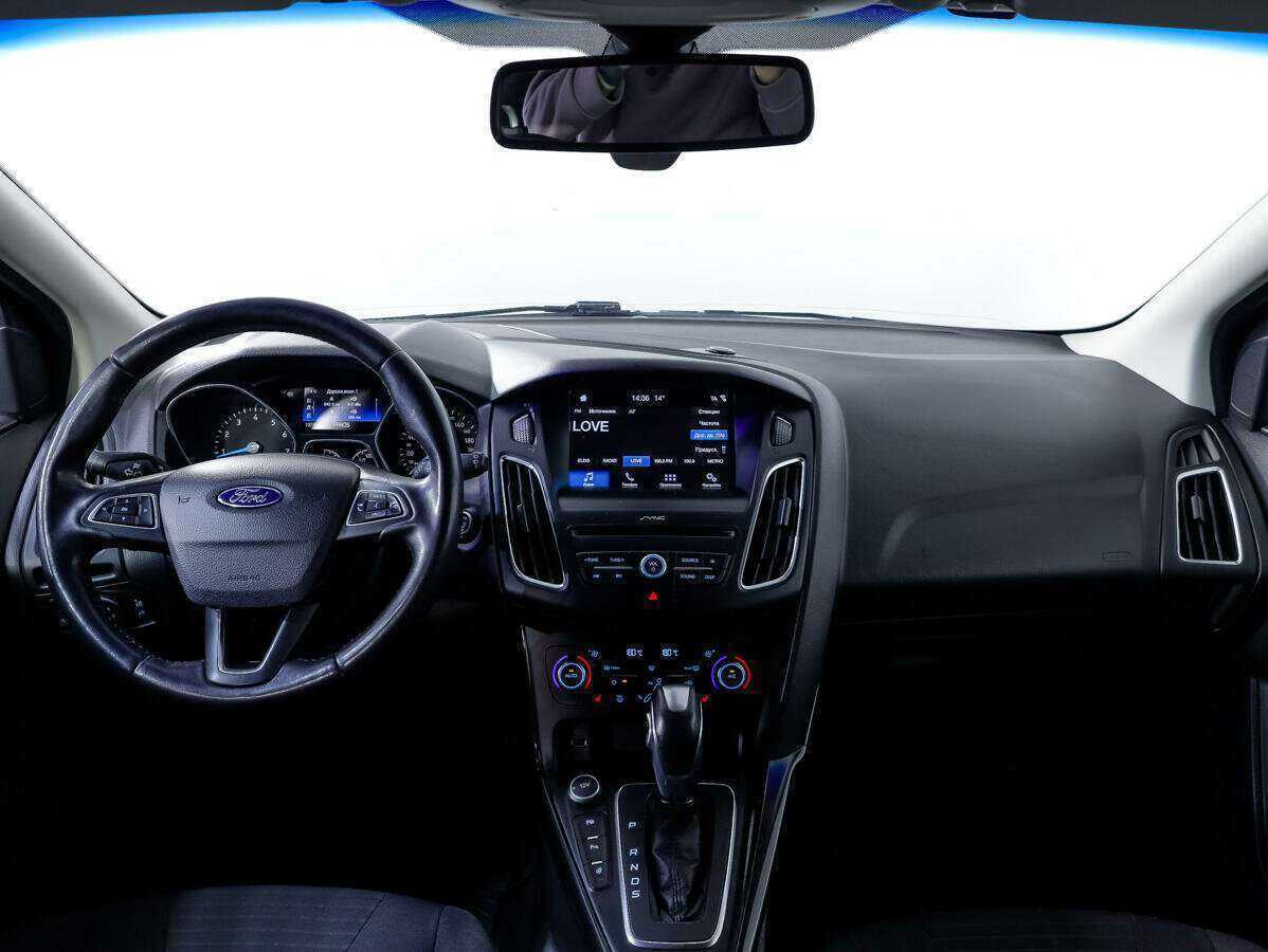 Купить Ford Focus с пробегом. Фото: #8