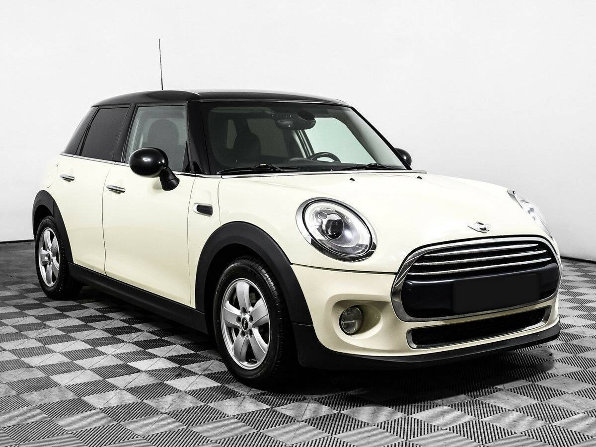 Купить Mini Hatch с пробегом. Фото: #2