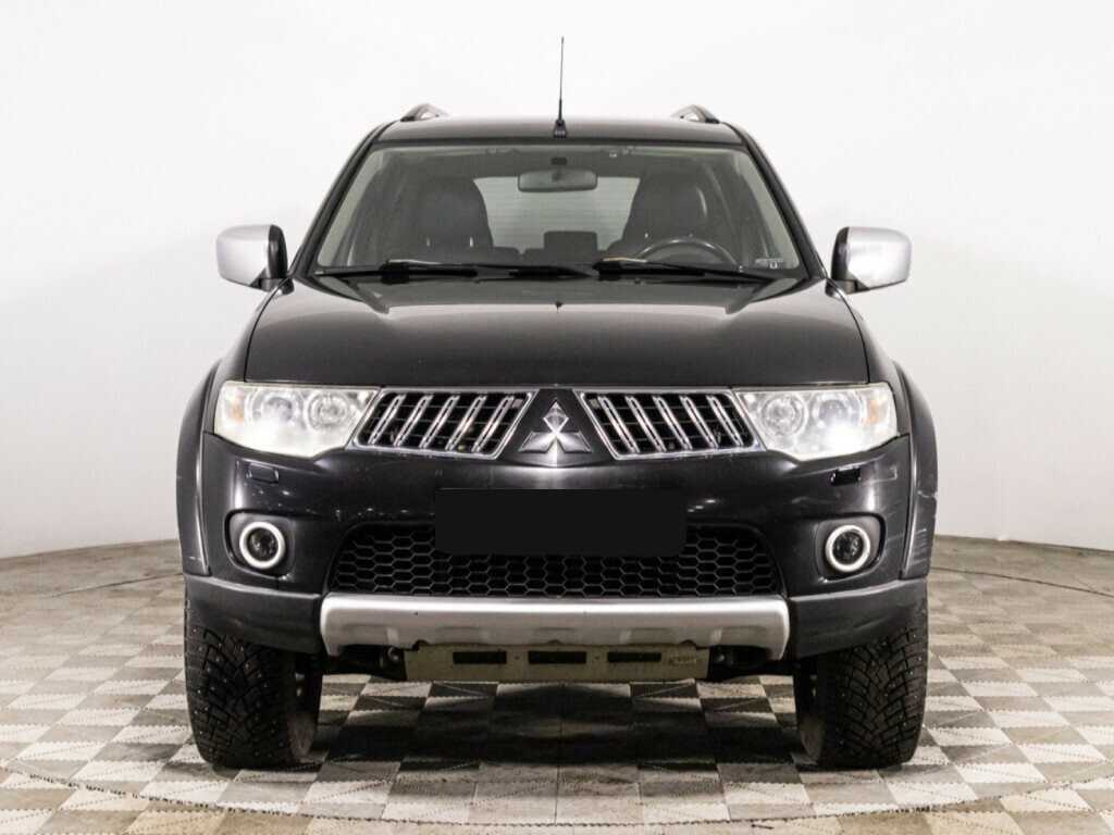 Купить Mitsubishi Pajero Sport с пробегом. Фото: #1