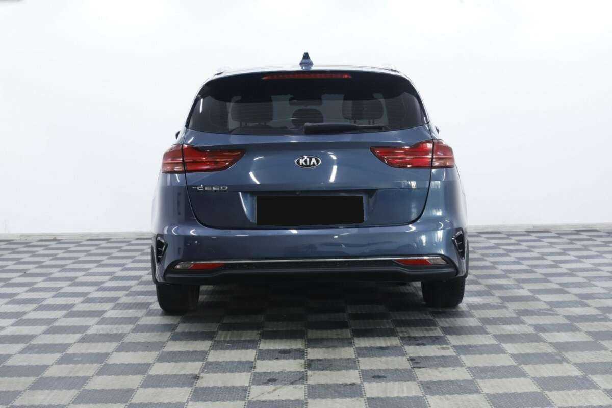Купить Kia Ceed с пробегом. Фото: #5