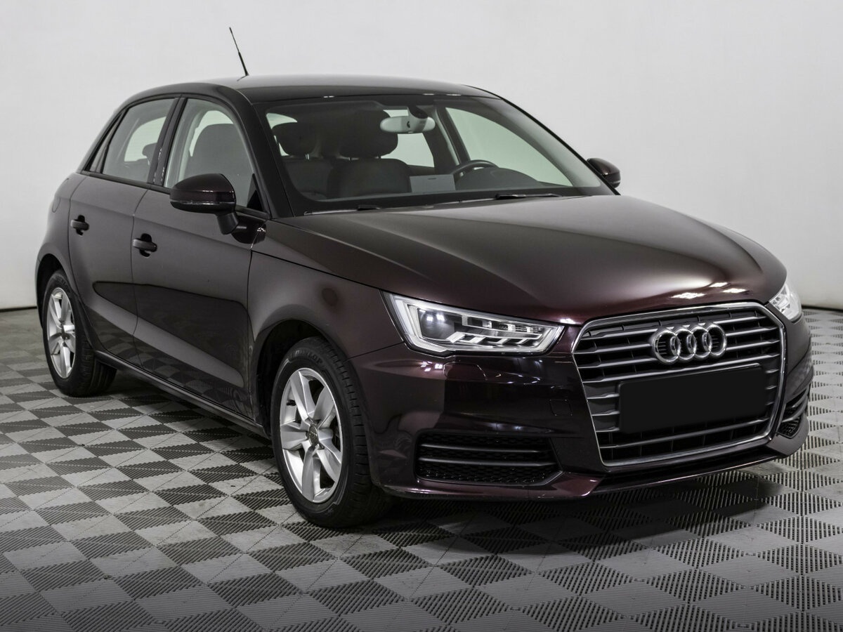 Купить Audi A1 с пробегом. Фото: #2