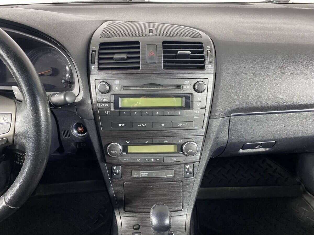 Купить Toyota Avensis с пробегом. Фото: #11