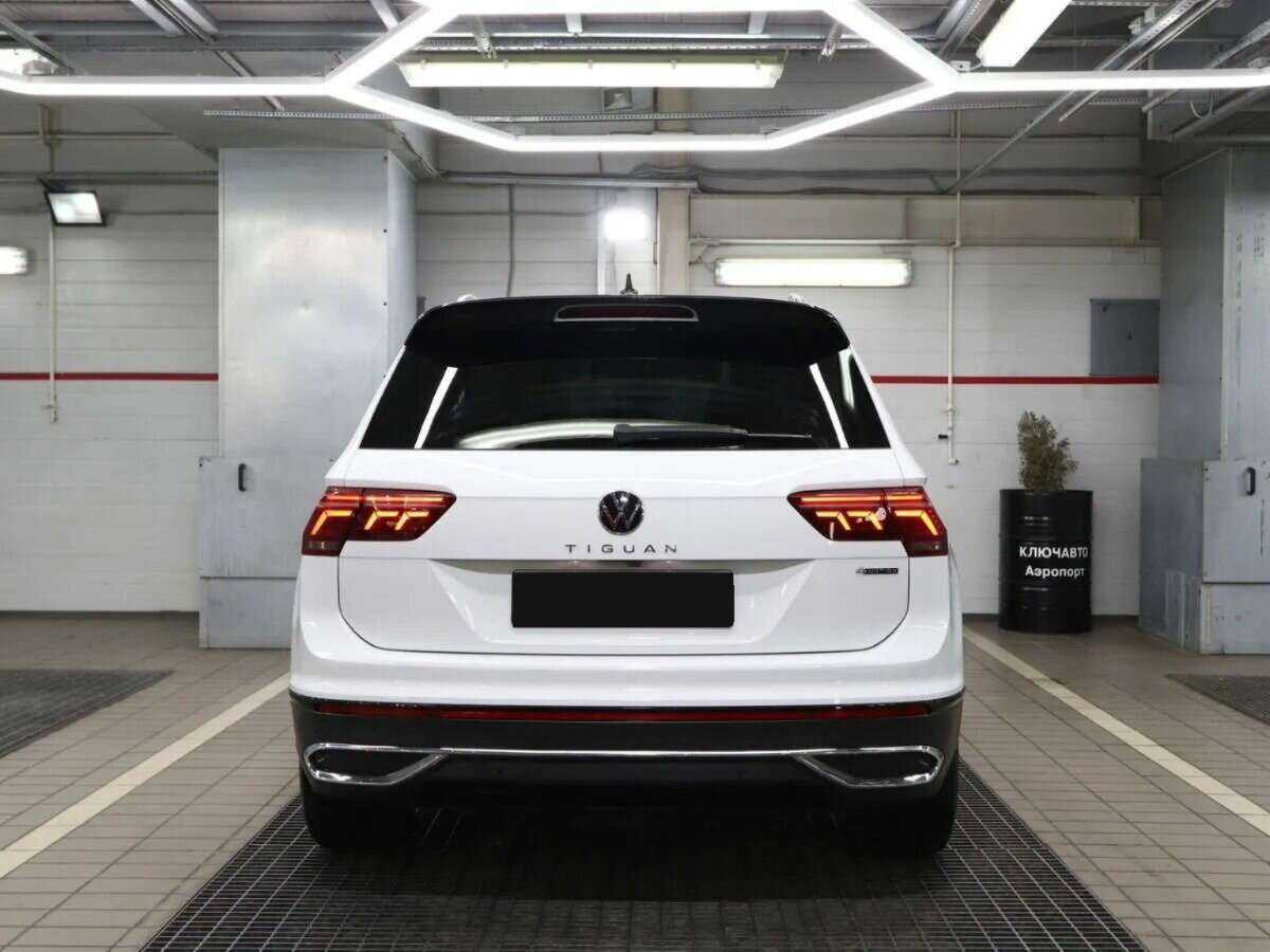 Купить Volkswagen Tiguan с пробегом. Фото: #3
