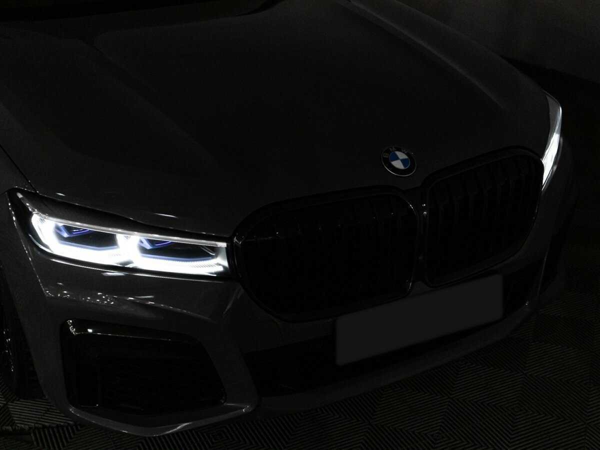 Купить BMW 7 серии с пробегом. Фото: #33