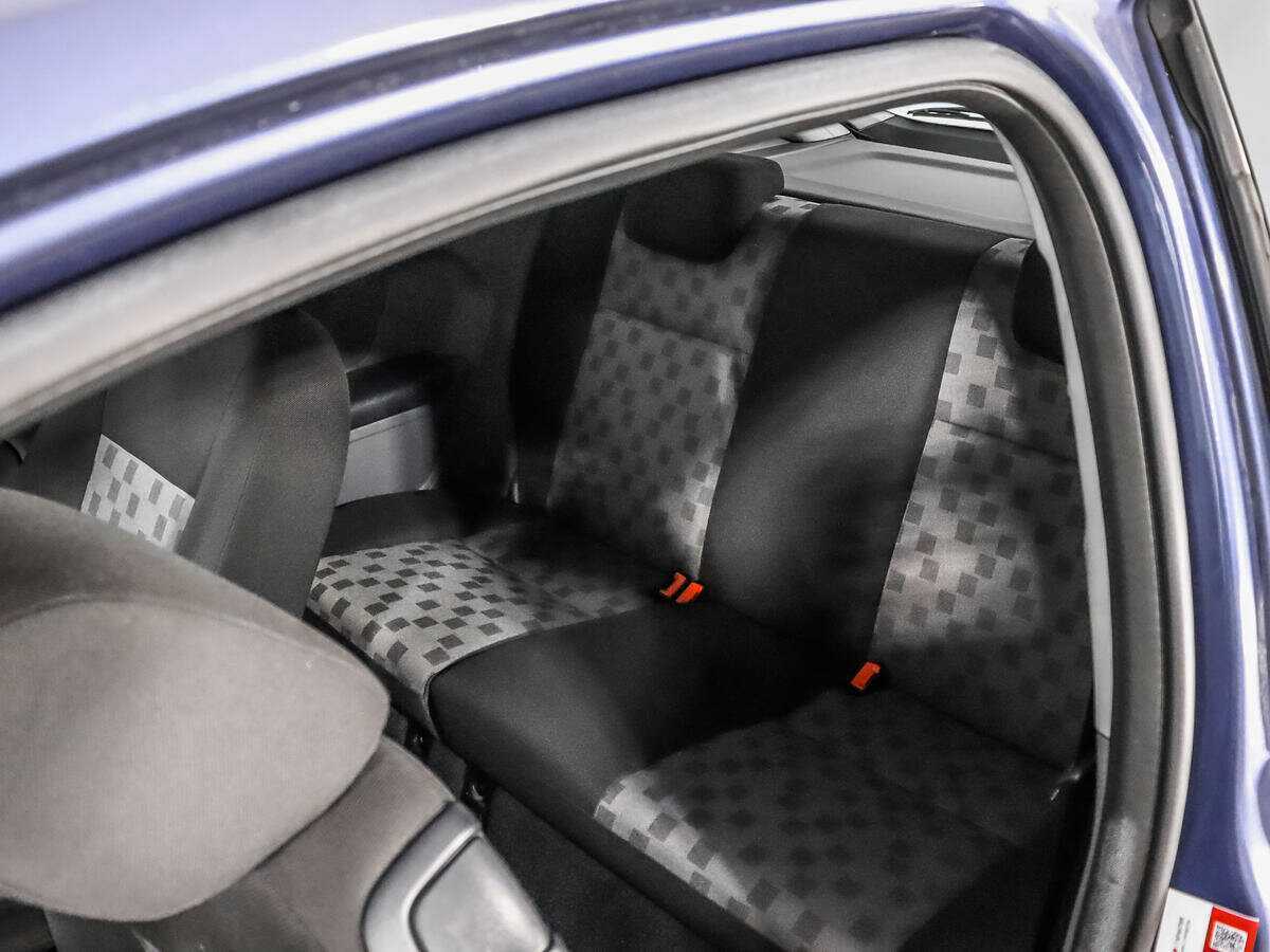 Купить Ford Focus с пробегом. Фото: #9