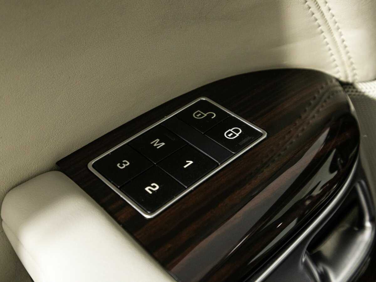 Купить Land Rover Range Rover с пробегом. Фото: #14