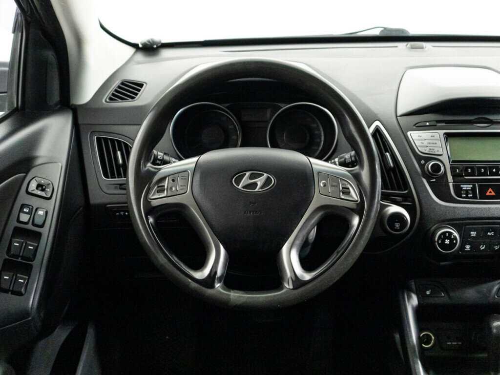 Купить Hyundai ix35 с пробегом. Фото: #15
