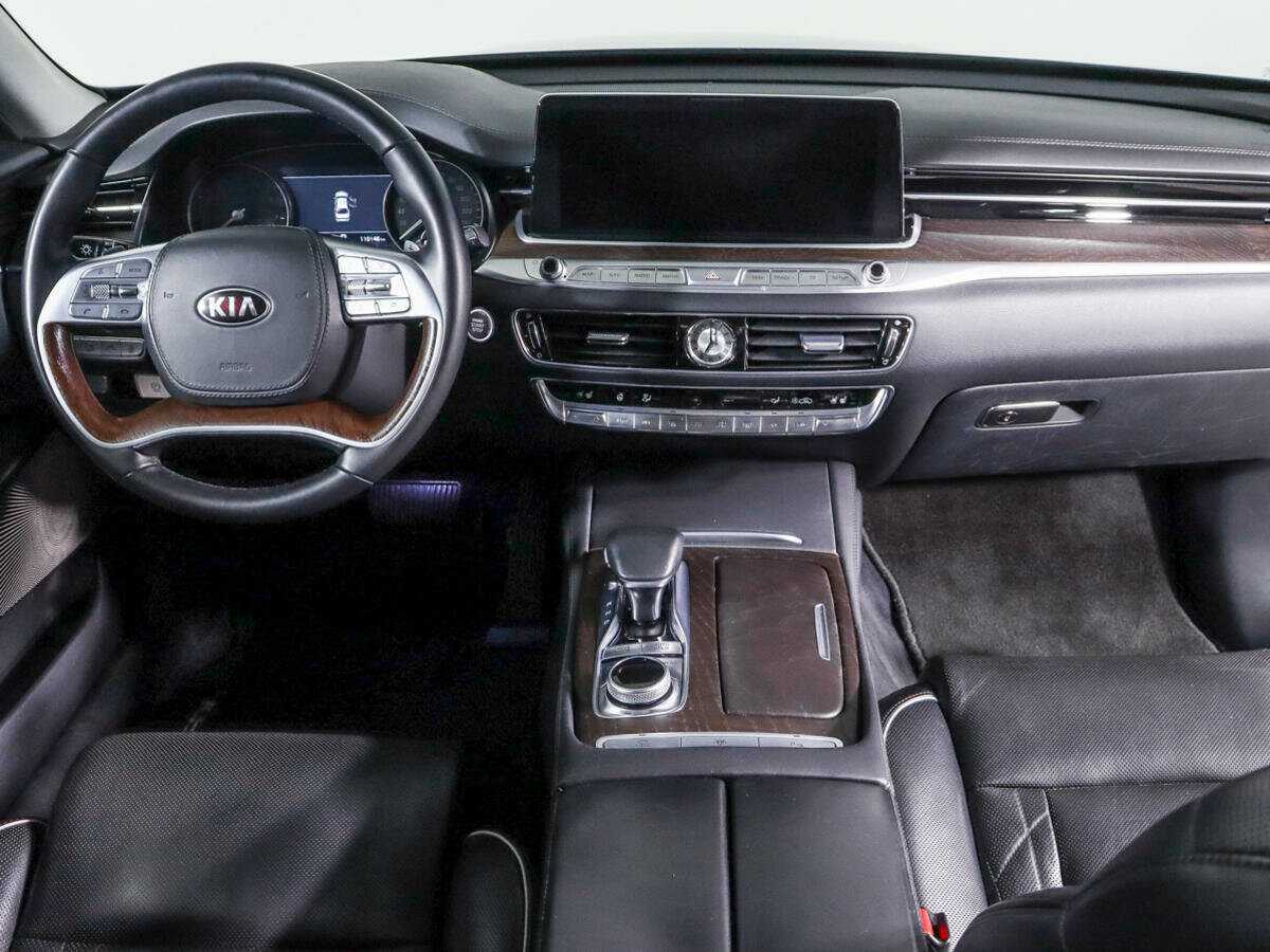 Купить Kia K900 с пробегом. Фото: #11
