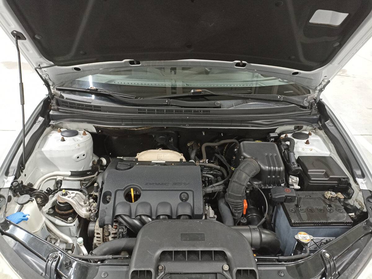 Купить Hyundai Elantra с пробегом. Фото: #8