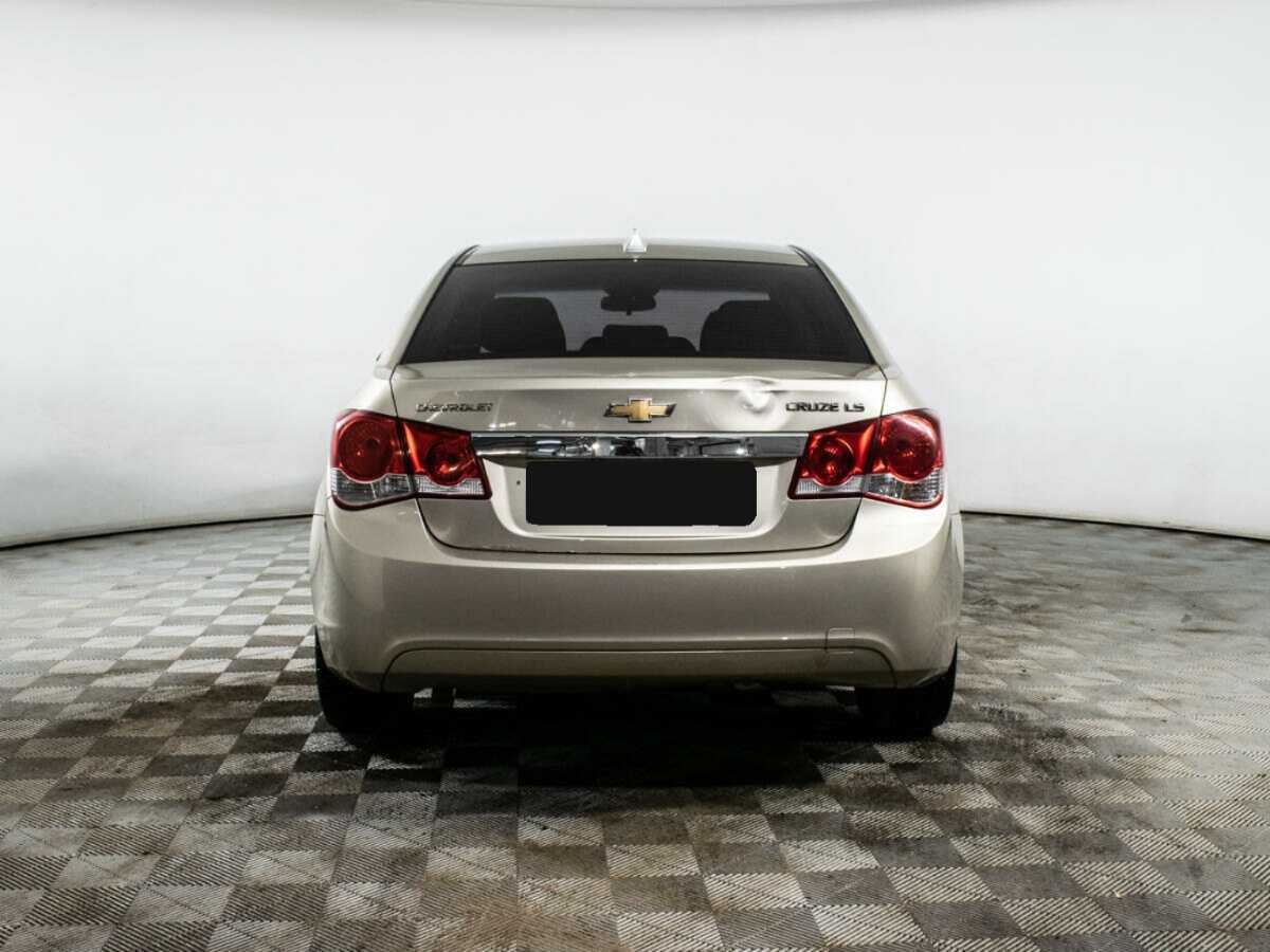 Купить Chevrolet Cruze с пробегом. Фото: #5