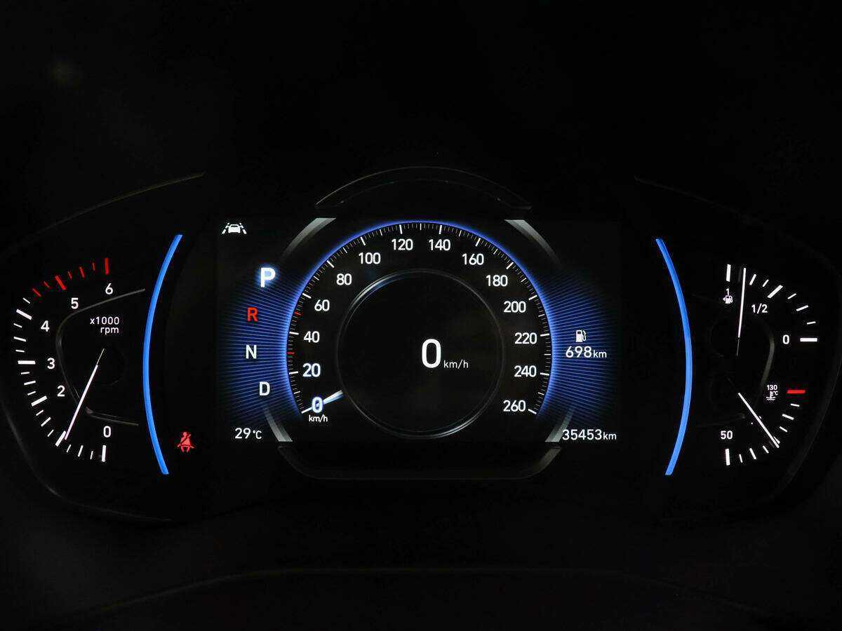 Купить Hyundai Santa Fe с пробегом. Фото: #10