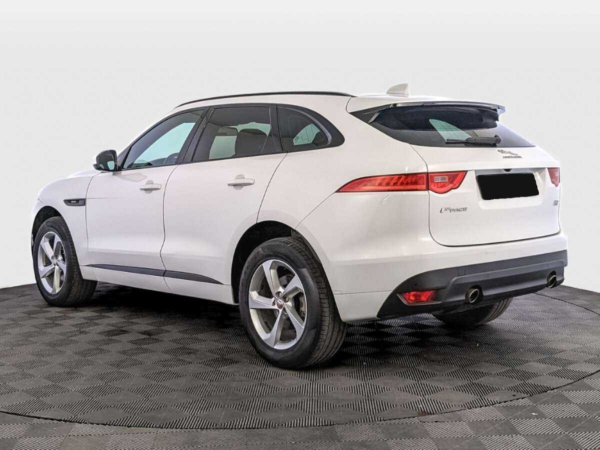 Купить Jaguar F-Pace с пробегом. Фото: #6
