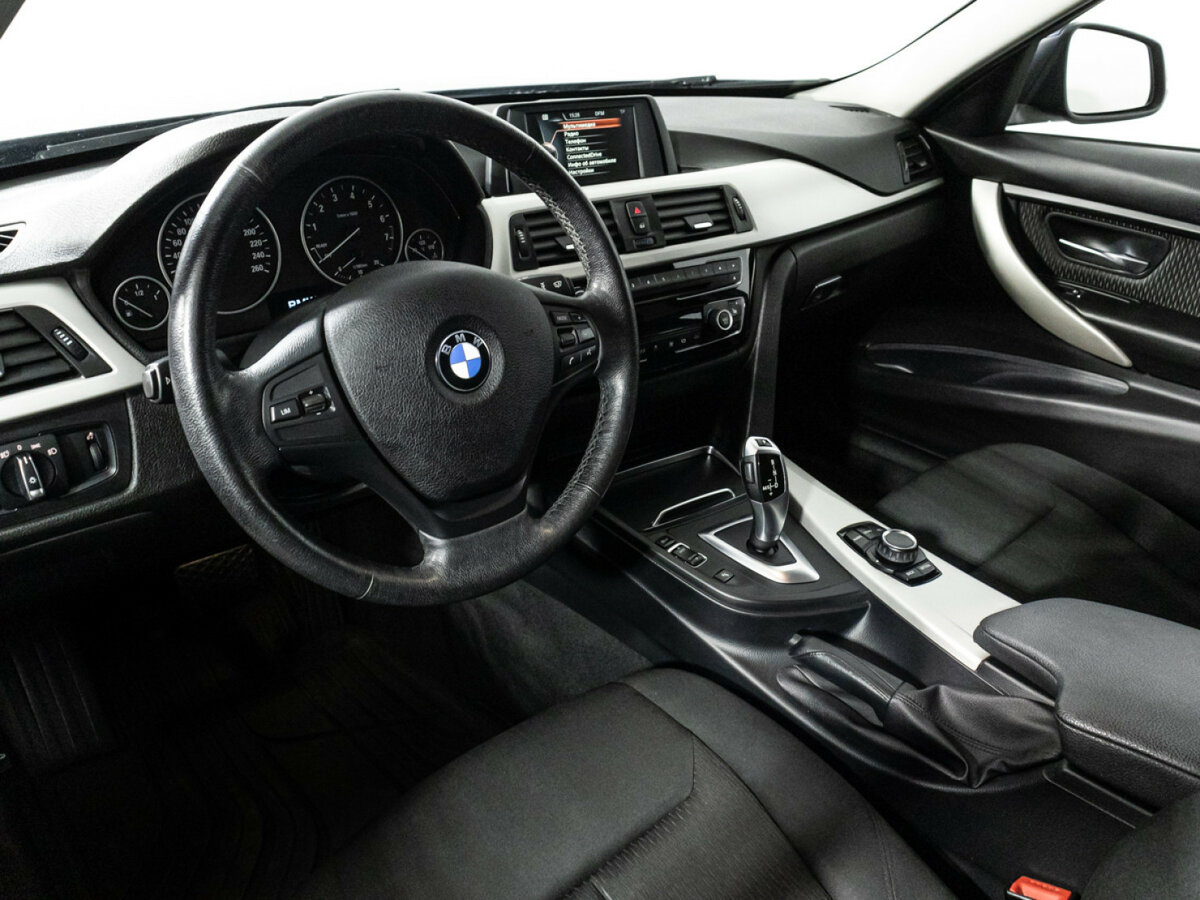 Купить BMW 3 серии с пробегом. Фото: #10