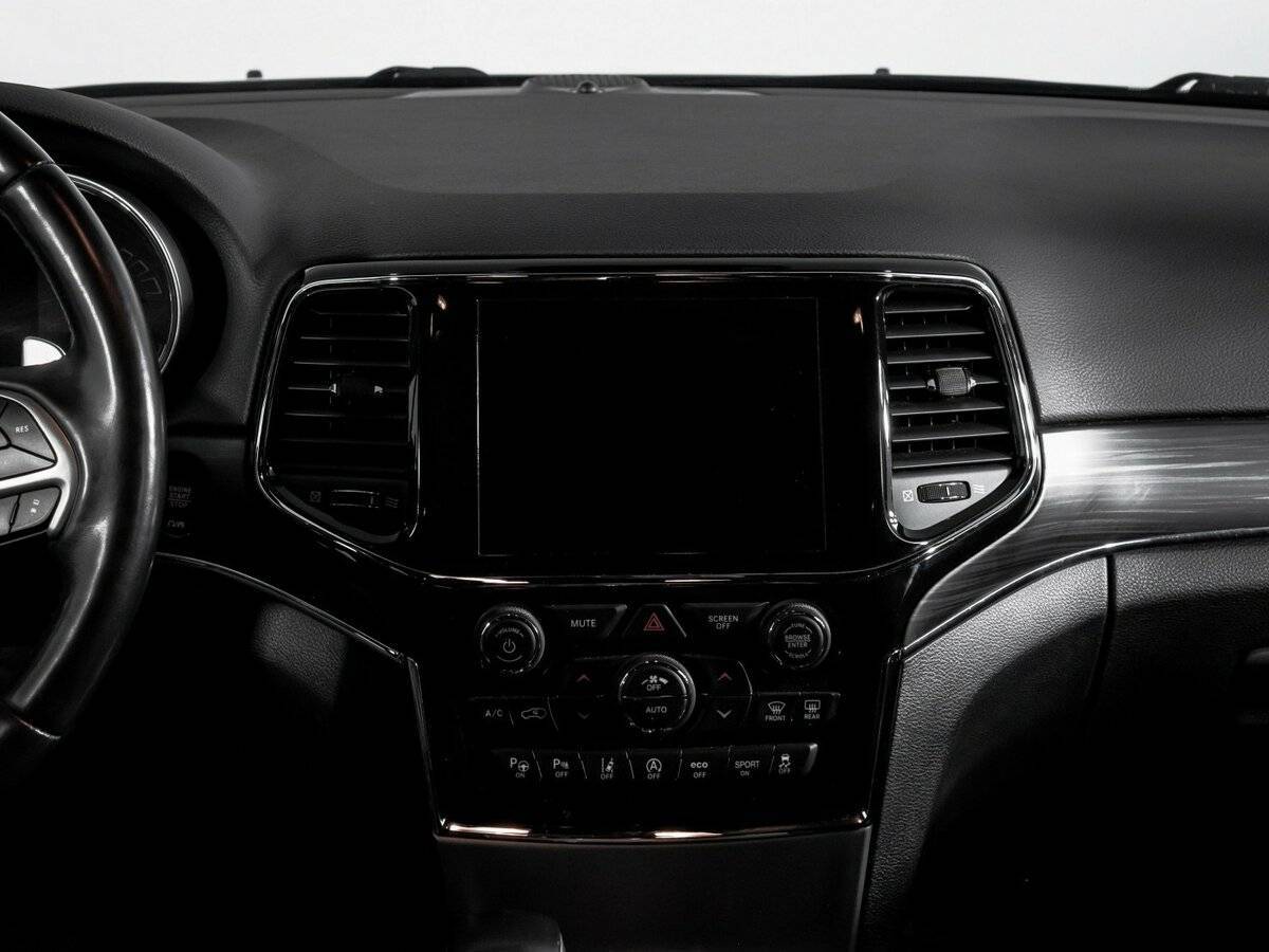 Купить Jeep Grand Cherokee с пробегом. Фото: #12
