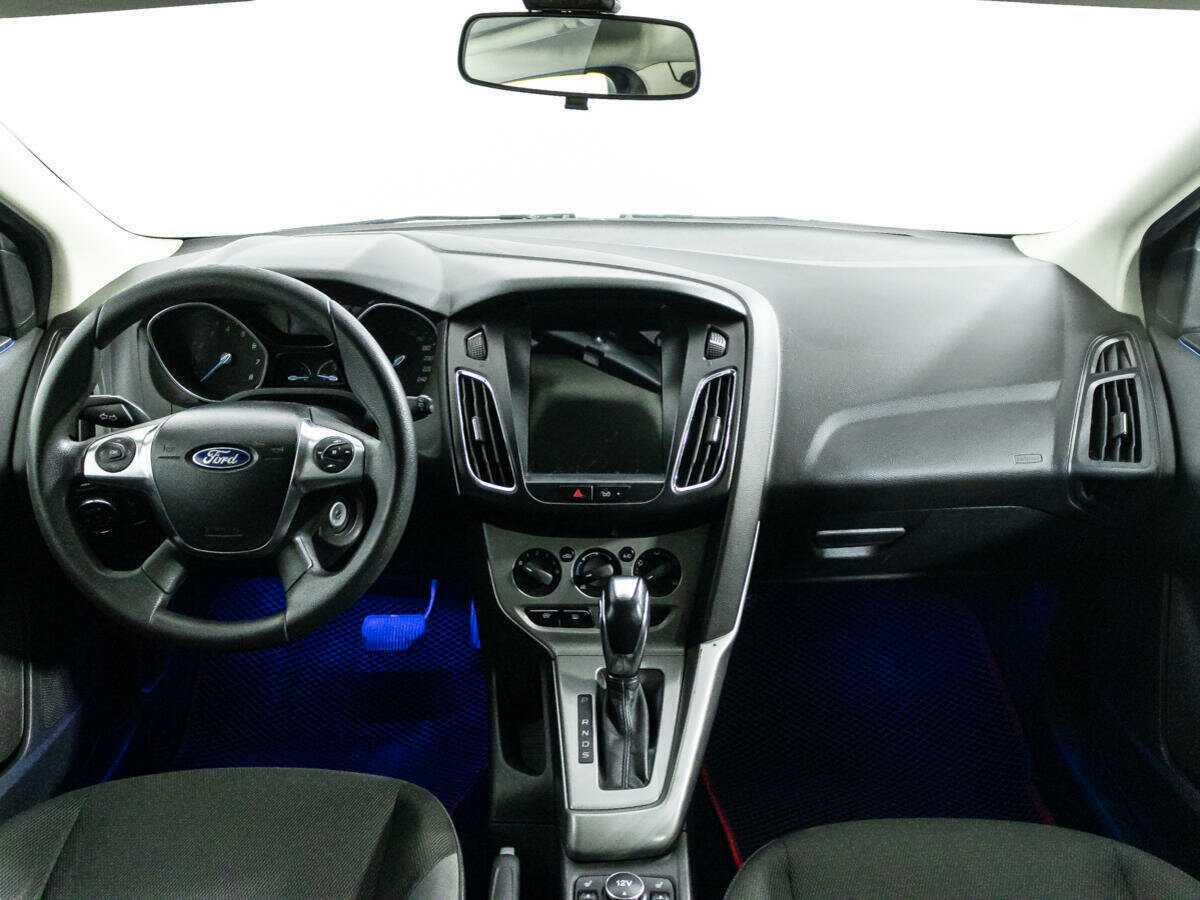Купить Ford Focus с пробегом. Фото: #12