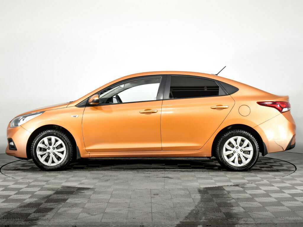 Купить Hyundai Solaris с пробегом. Фото: #7