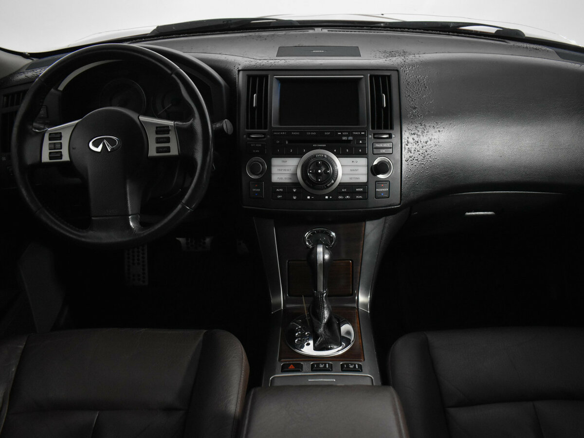 Купить Infiniti FX с пробегом. Фото: #13
