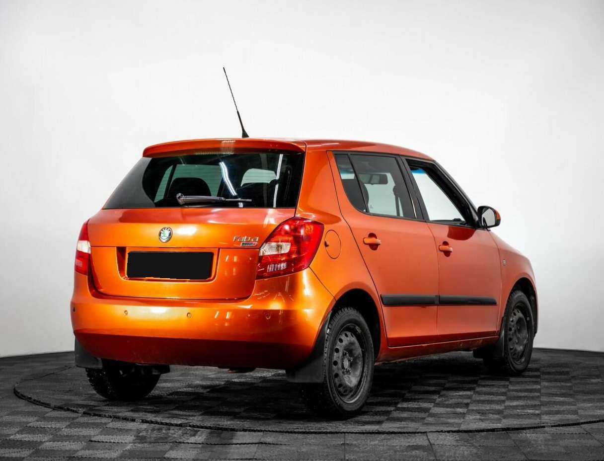 Купить Skoda Fabia с пробегом. Фото: #3