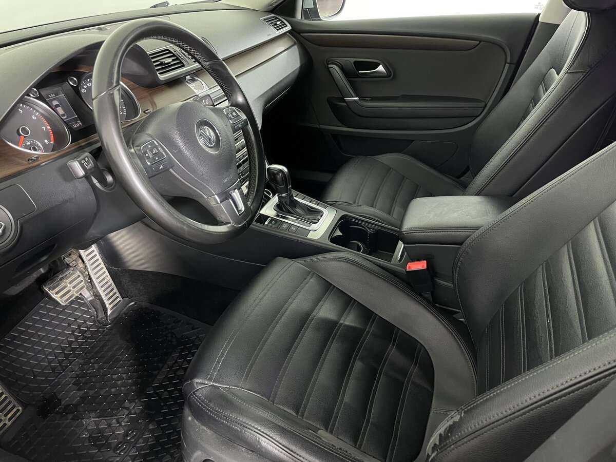 Купить Volkswagen Passat CC с пробегом. Фото: #8