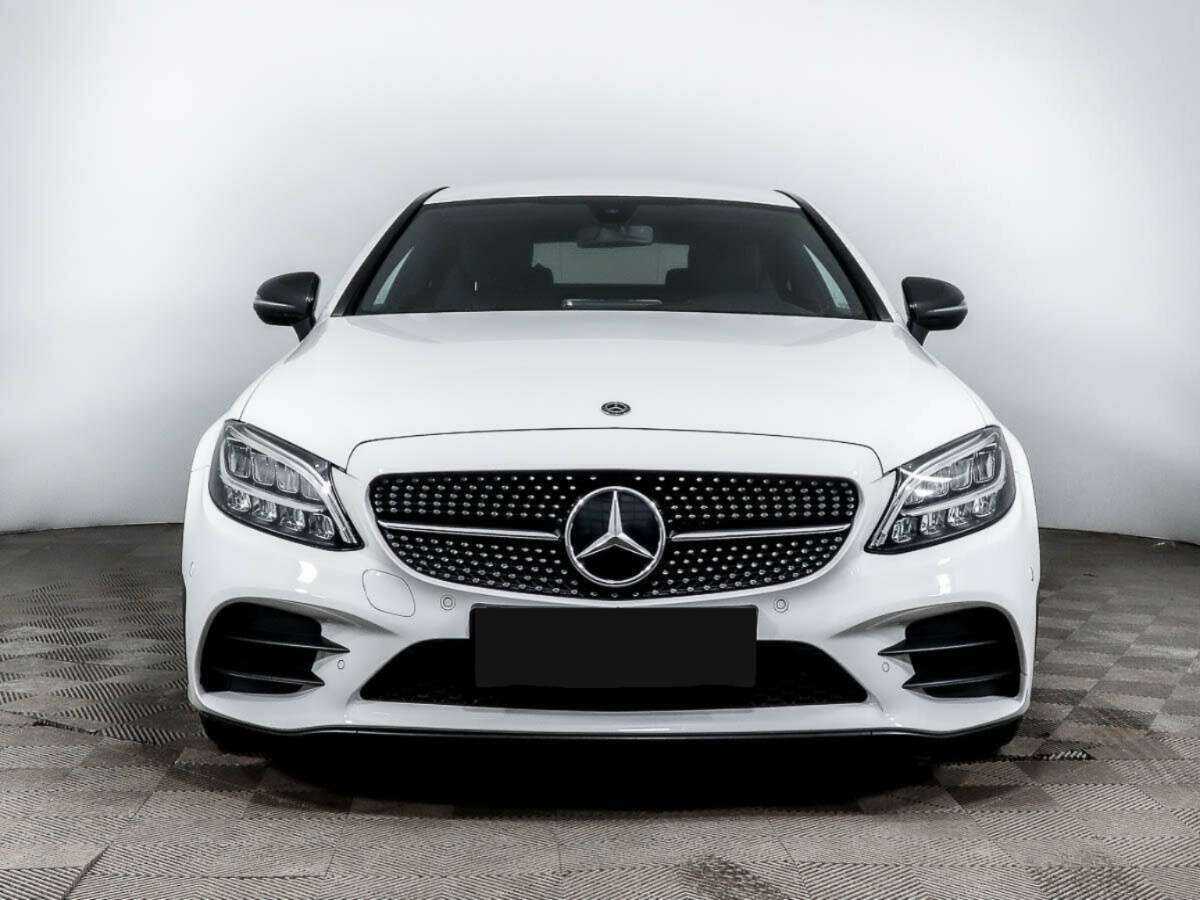 Купить Mercedes-Benz C-Класс с пробегом. Фото: #1