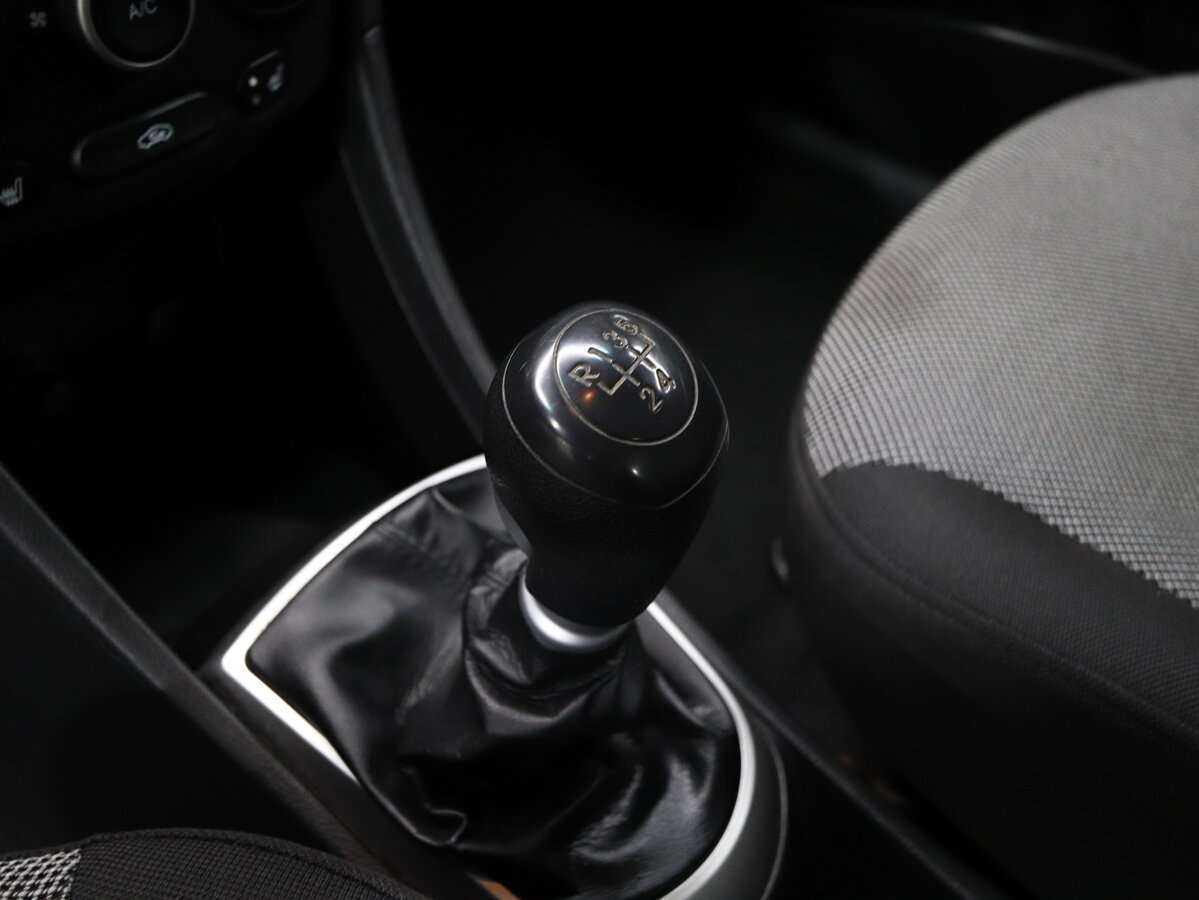 Купить Hyundai Solaris с пробегом. Фото: #6