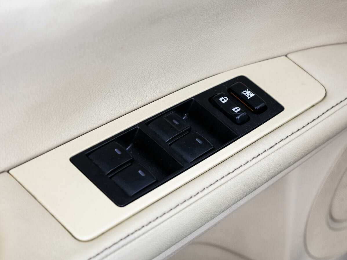 Купить Lexus ES с пробегом. Фото: #20