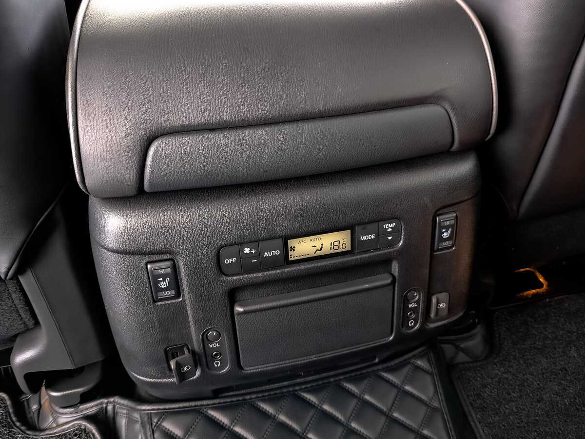 Купить Infiniti QX80 с пробегом. Фото: #25