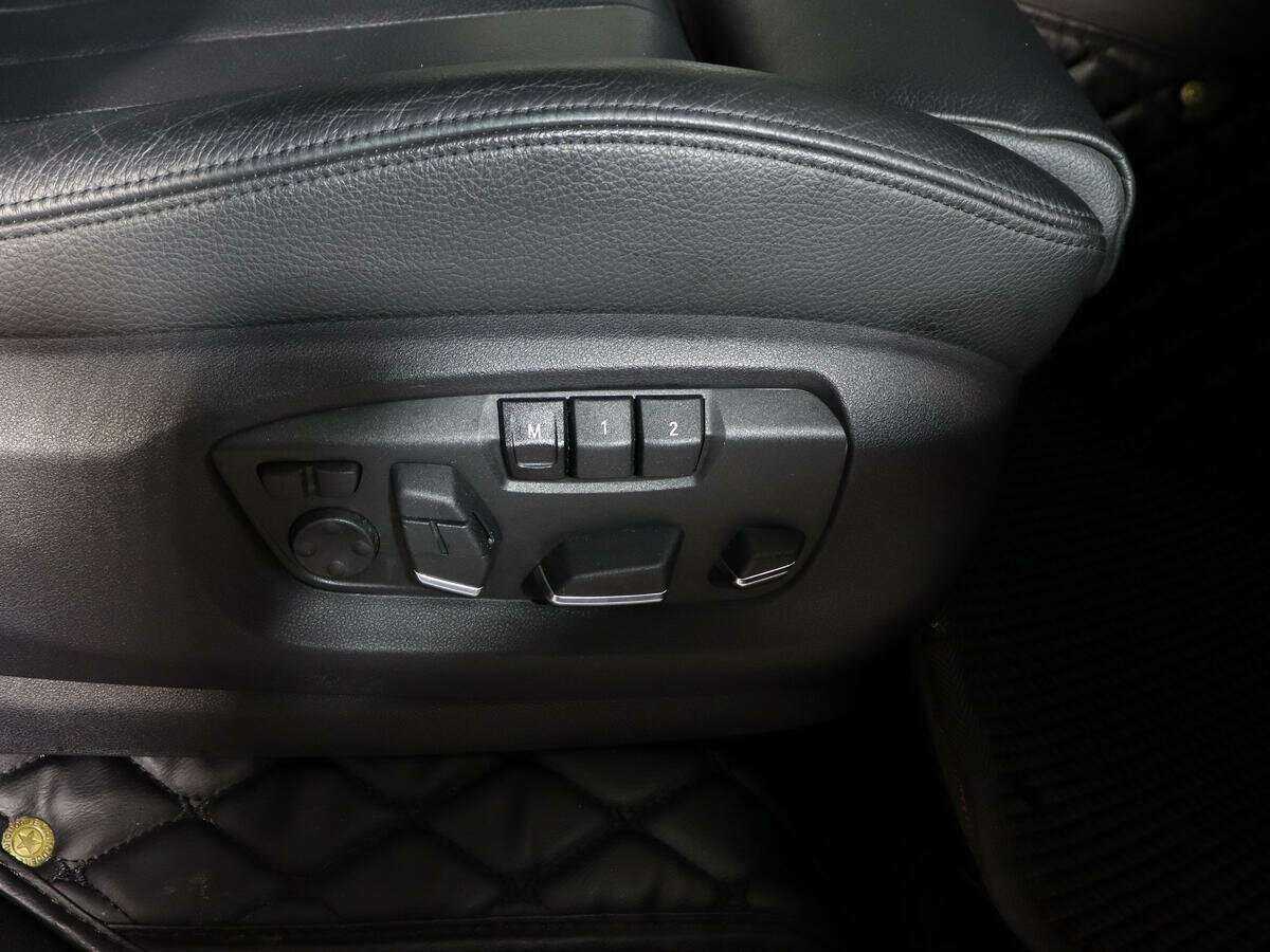 Купить BMW X5 с пробегом. Фото: #14