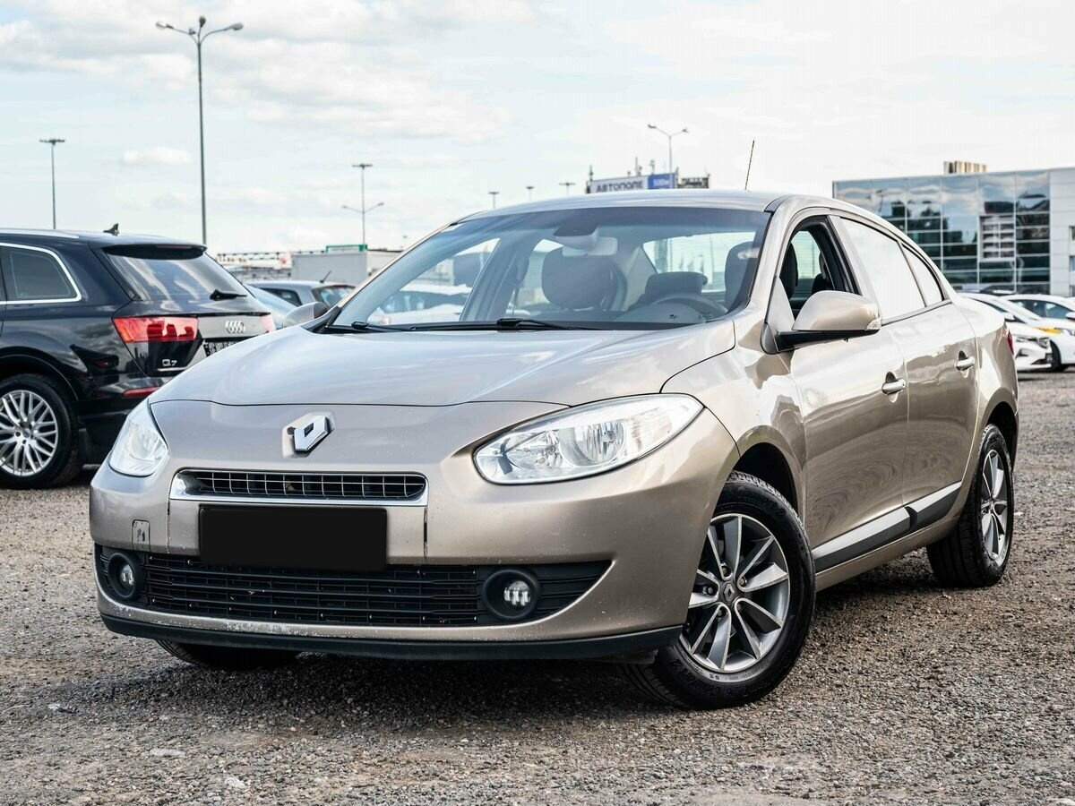 Купить Renault Fluence с пробегом. Фото: #0