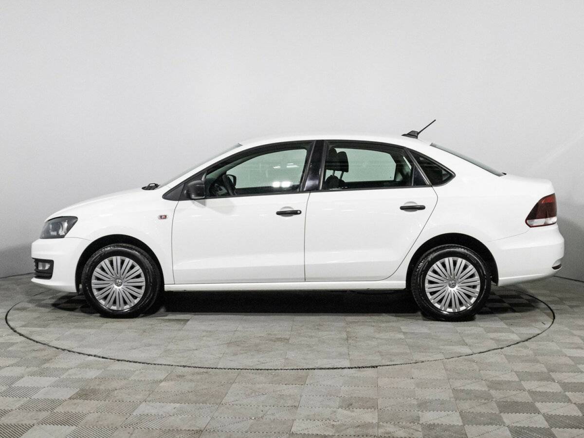 Купить Volkswagen Polo с пробегом. Фото: #7