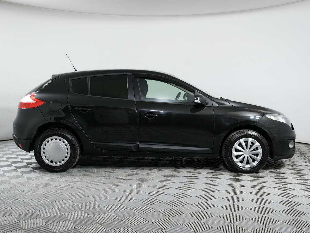 Купить Renault Megane с пробегом. Фото: #3