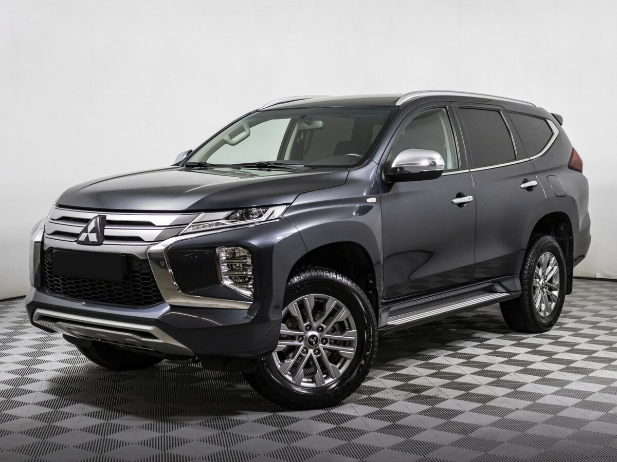 Купить Mitsubishi Montero Sport с пробегом. Фото: #0