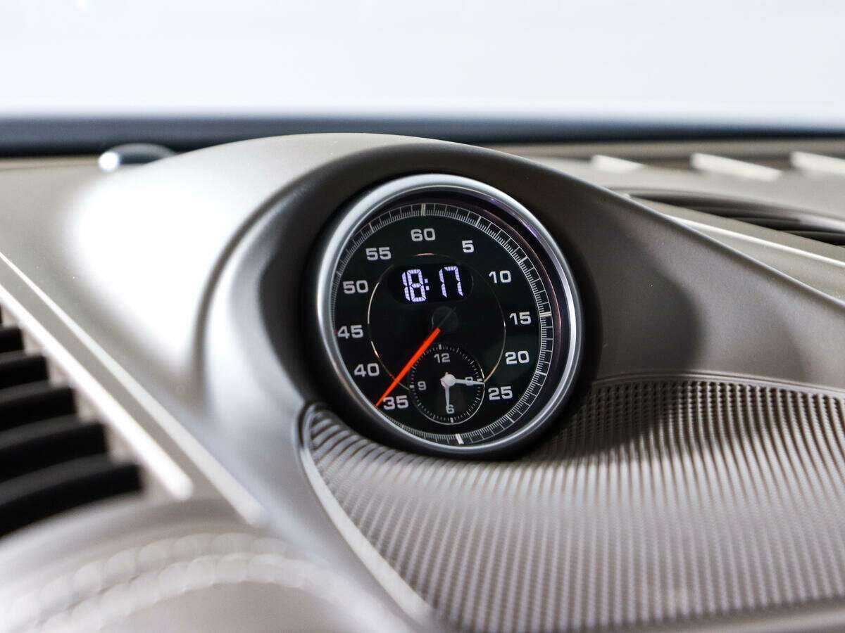 Купить Porsche Cayenne с пробегом. Фото: #26