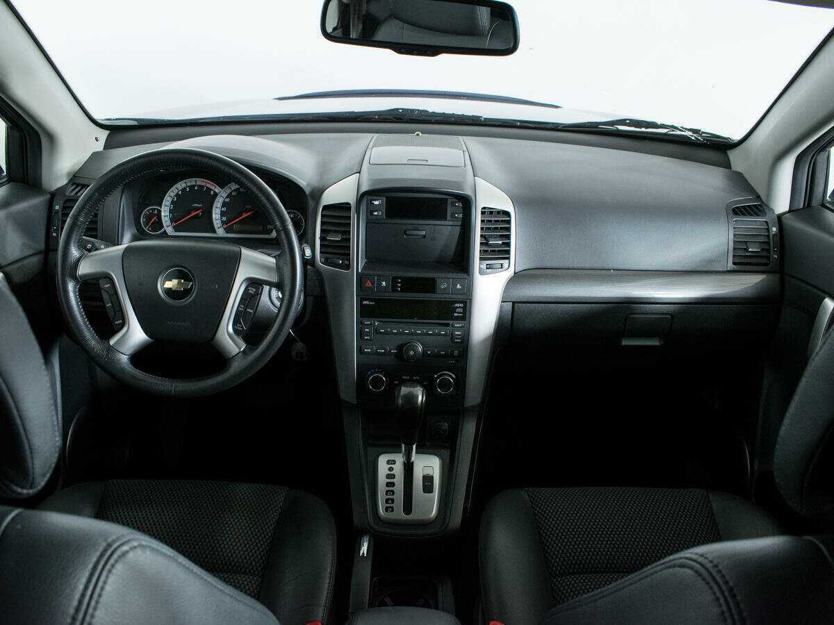 Купить Chevrolet Captiva с пробегом. Фото: #11