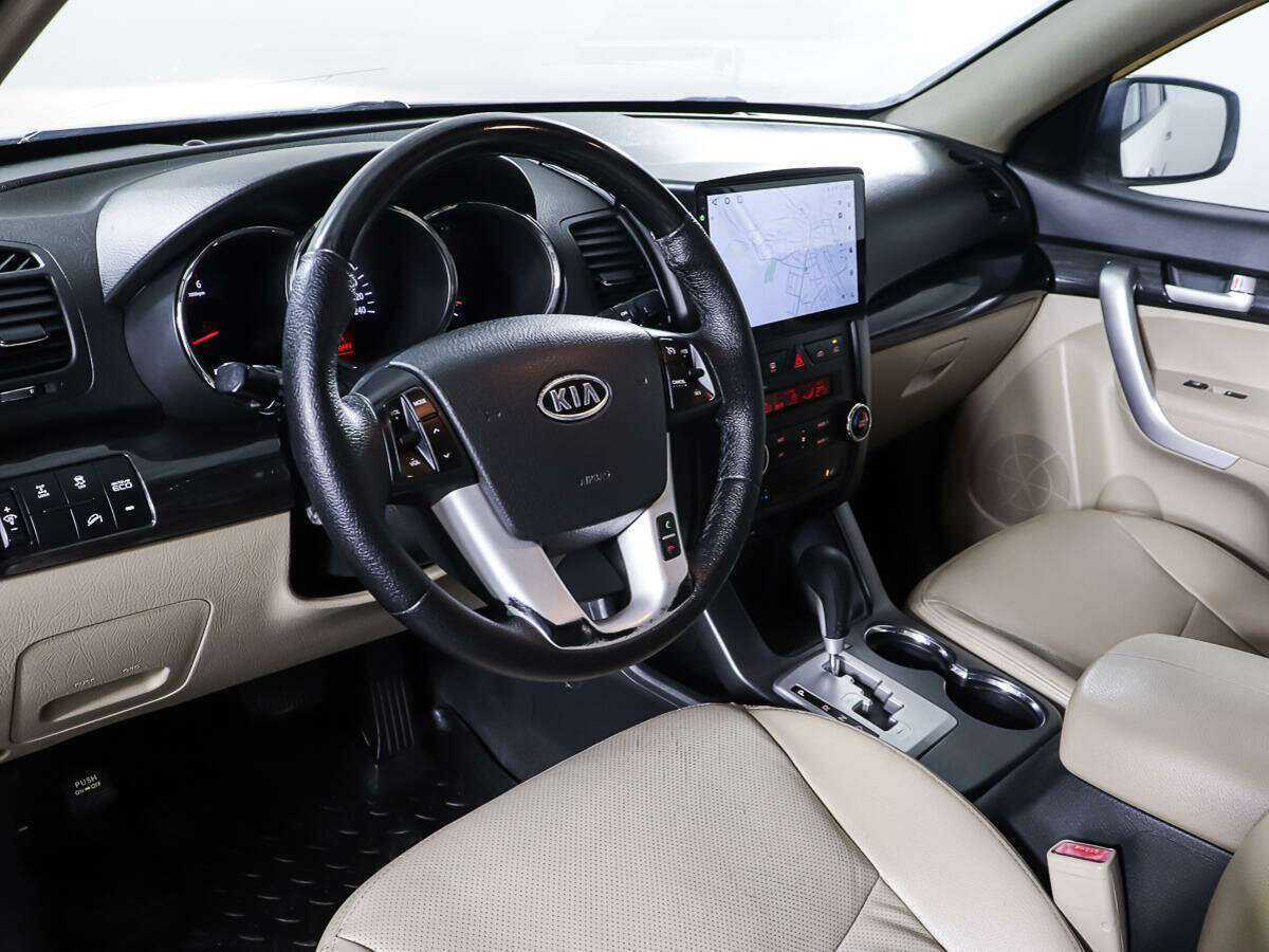 Купить Kia Sorento с пробегом. Фото: #10
