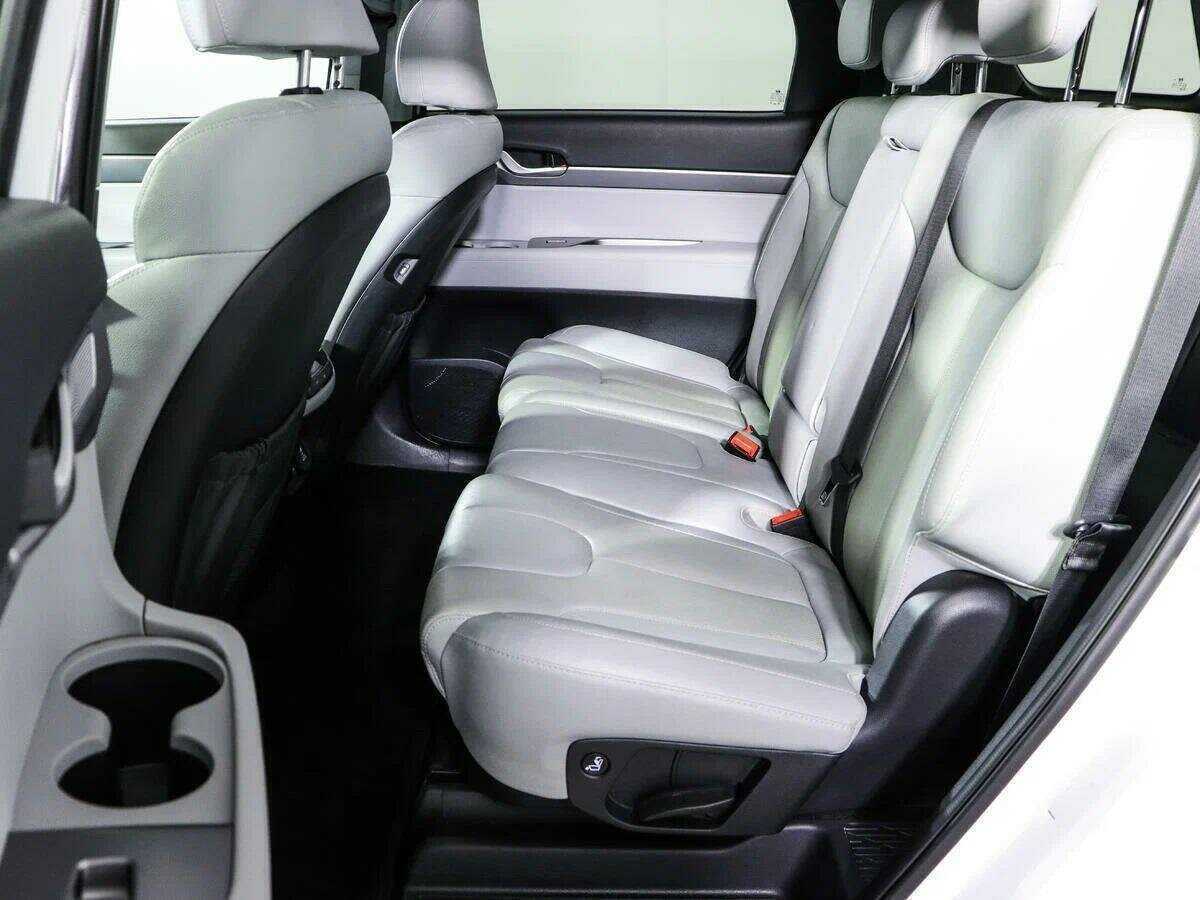 Купить Hyundai Palisade с пробегом. Фото: #11