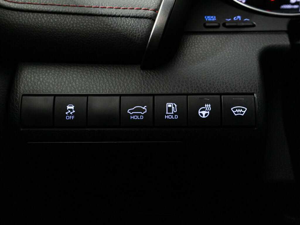 Купить Toyota Camry с пробегом. Фото: #16