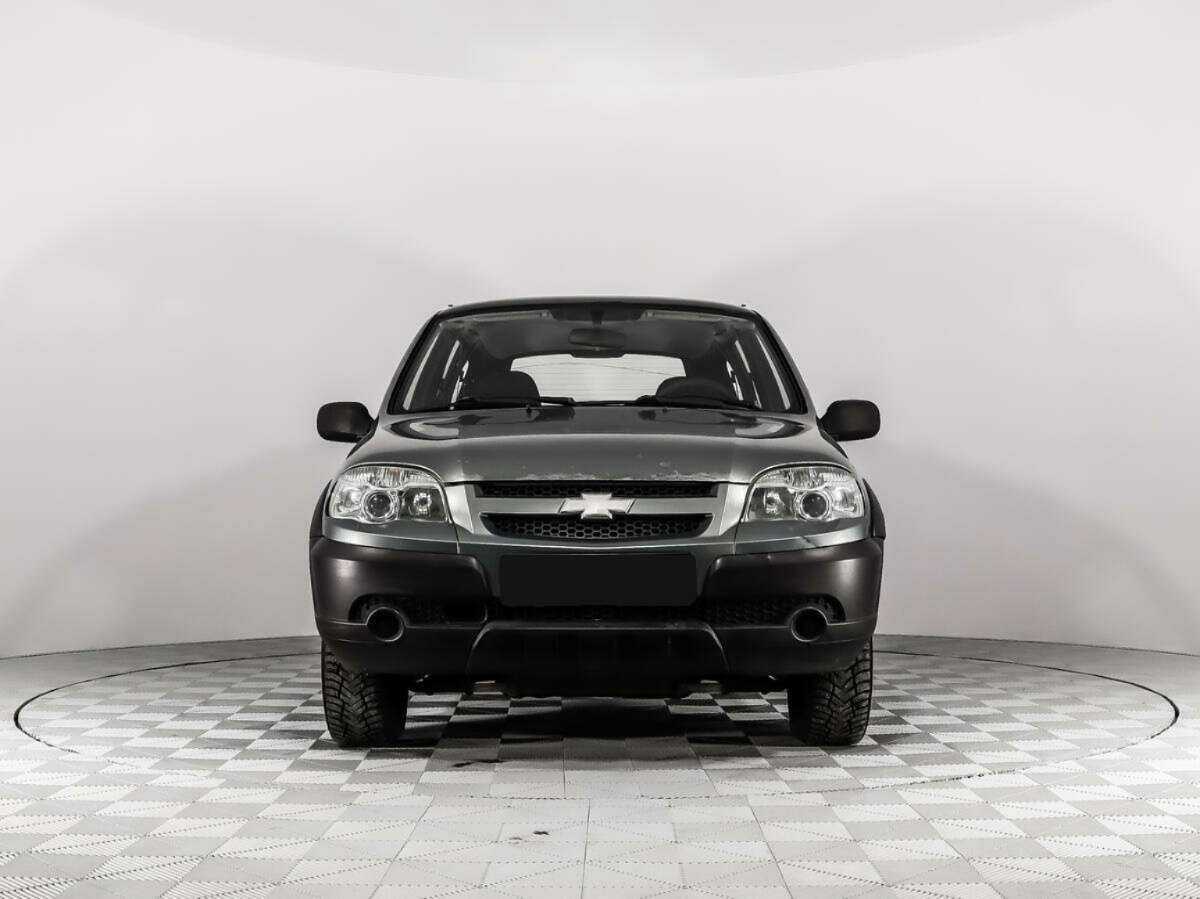 Купить Chevrolet Niva с пробегом. Фото: #1