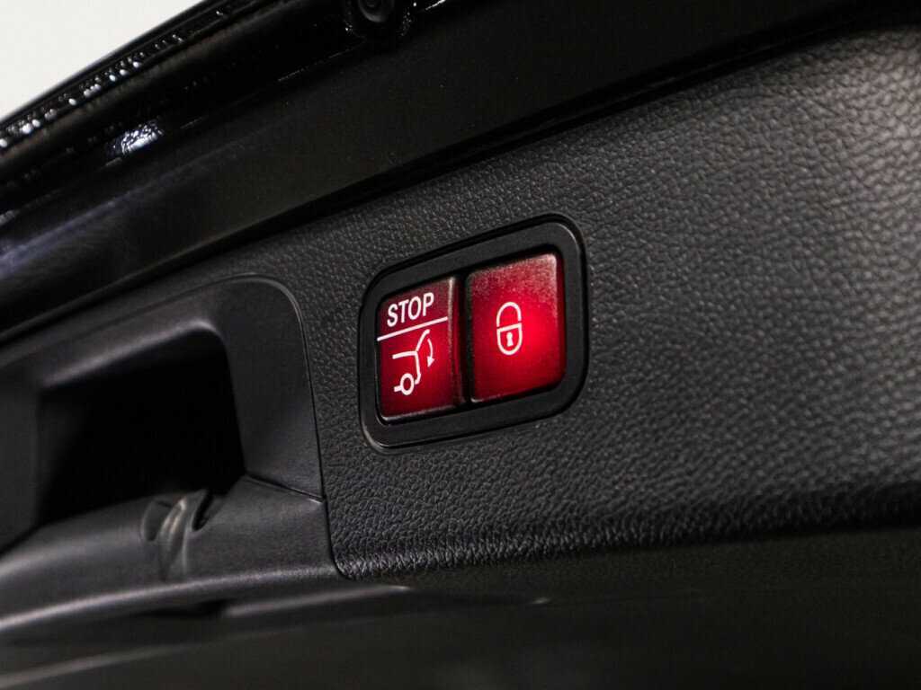 Купить Mercedes-Benz GLC с пробегом. Фото: #16