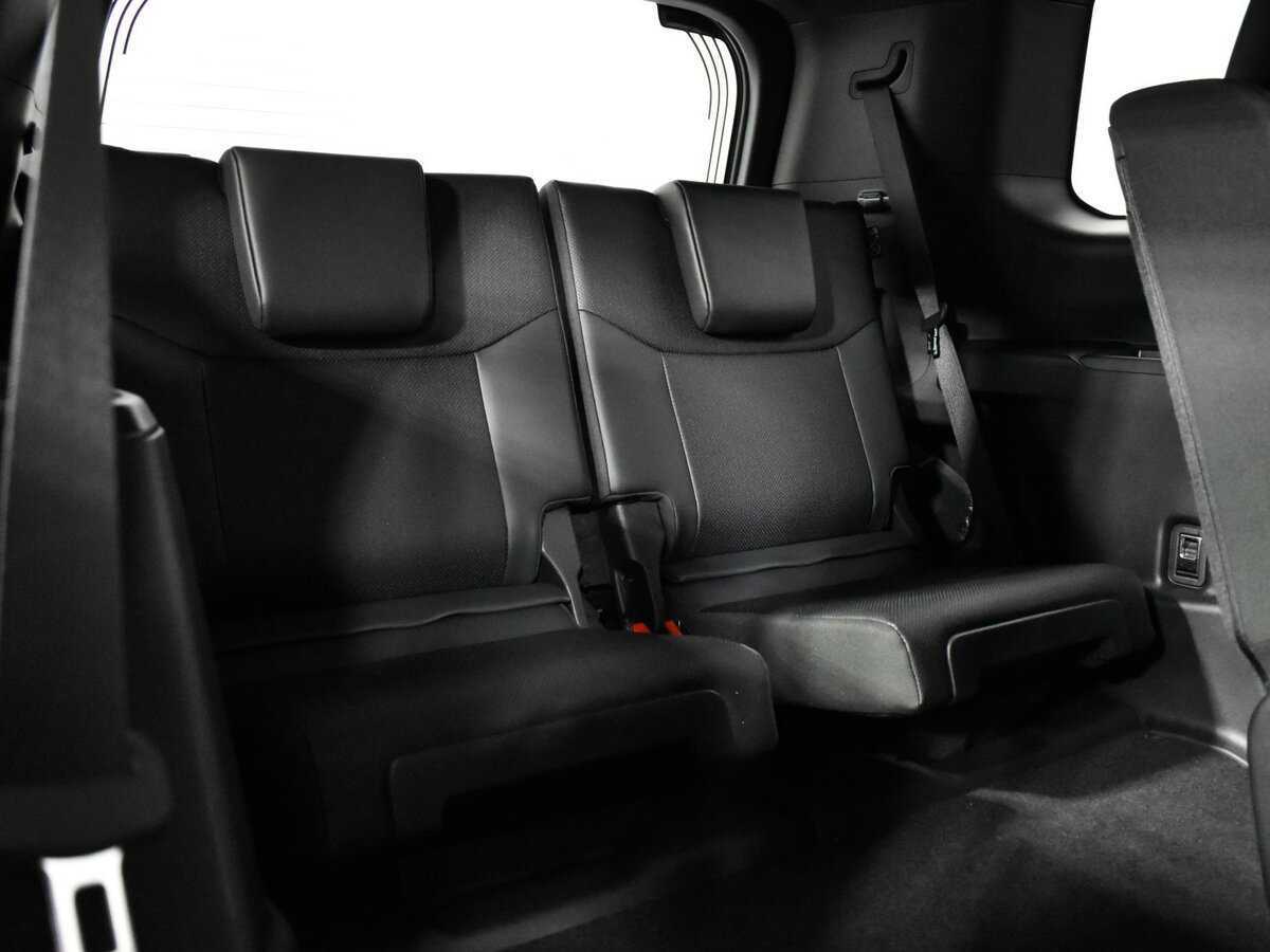Купить Toyota Land Cruiser Prado с пробегом. Фото: #10