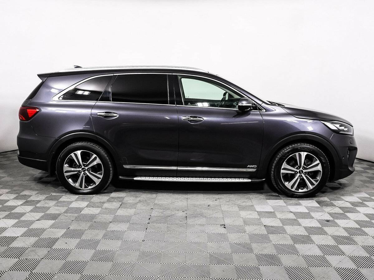 Купить Kia Sorento с пробегом. Фото: #3