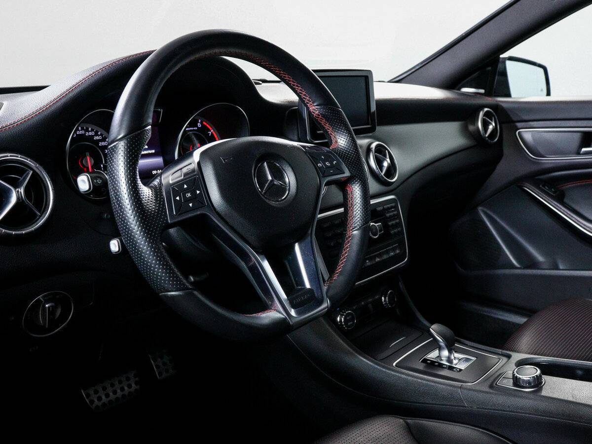Купить Mercedes-Benz CLA AMG с пробегом. Фото: #13