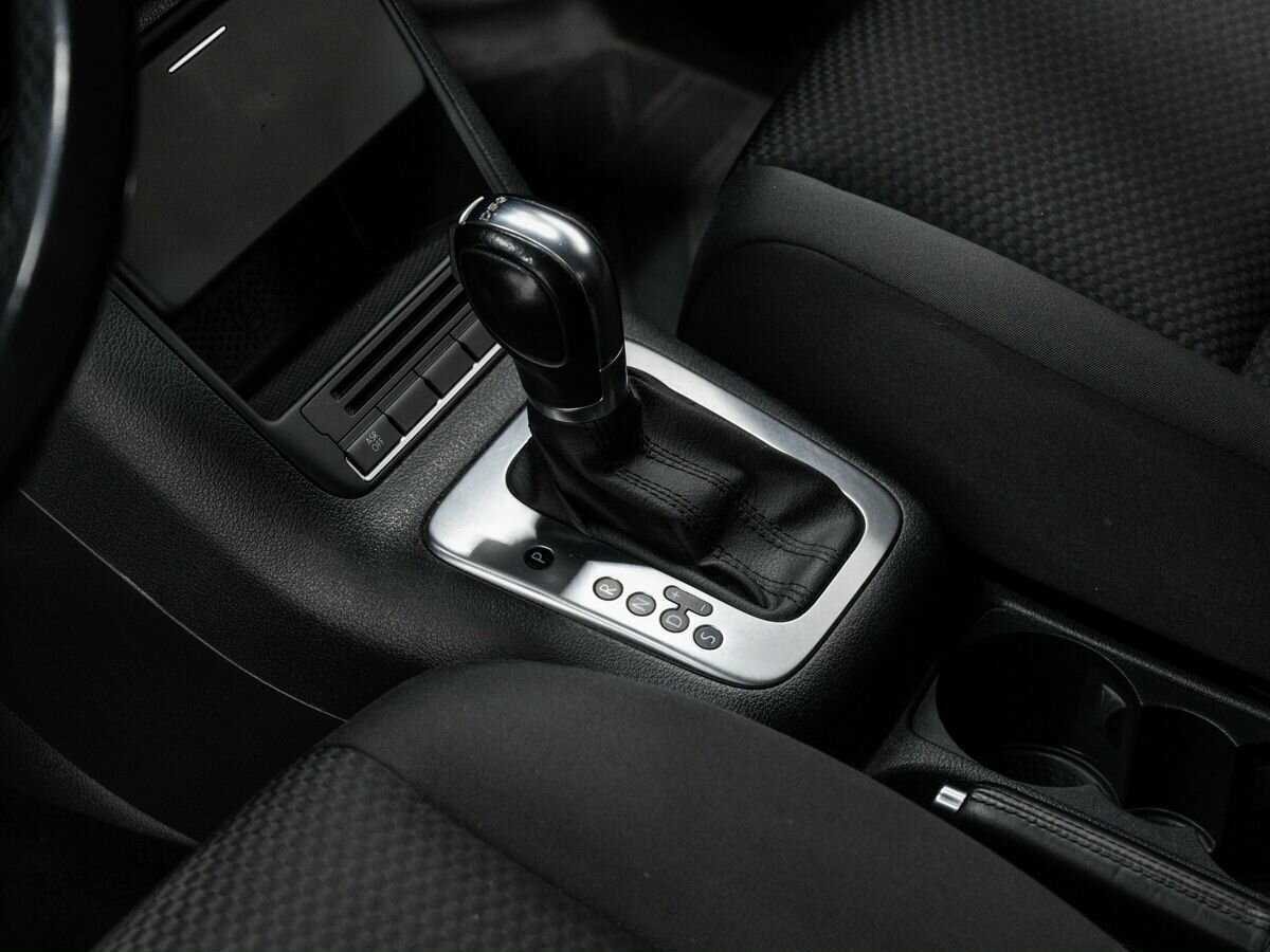 Купить Volkswagen Golf Plus с пробегом. Фото: #15