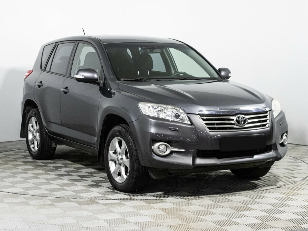 Купить Toyota RAV4 с пробегом. Фото: #2