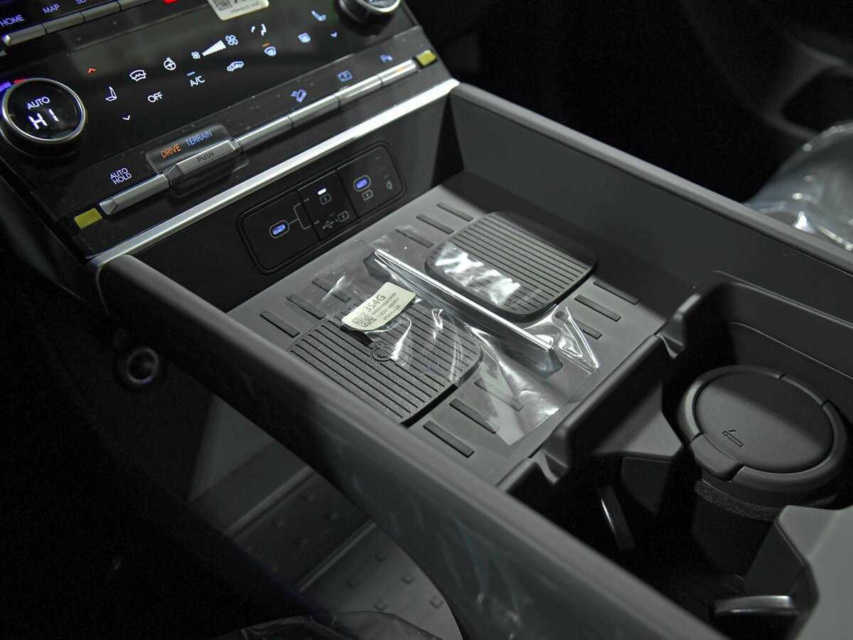 Купить Hyundai Santa Fe с пробегом. Фото: #13