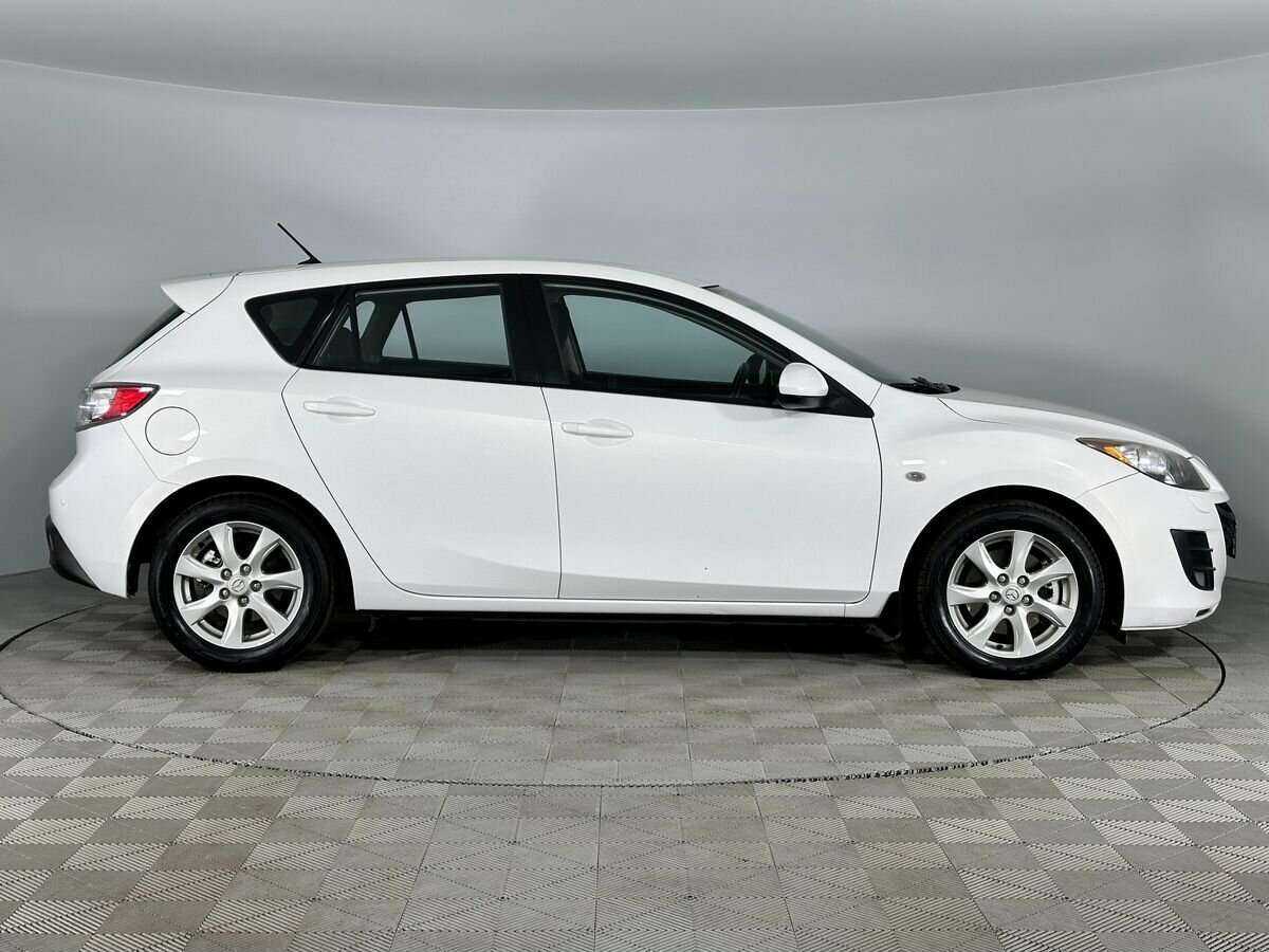 Купить Mazda 3 с пробегом. Фото: #4