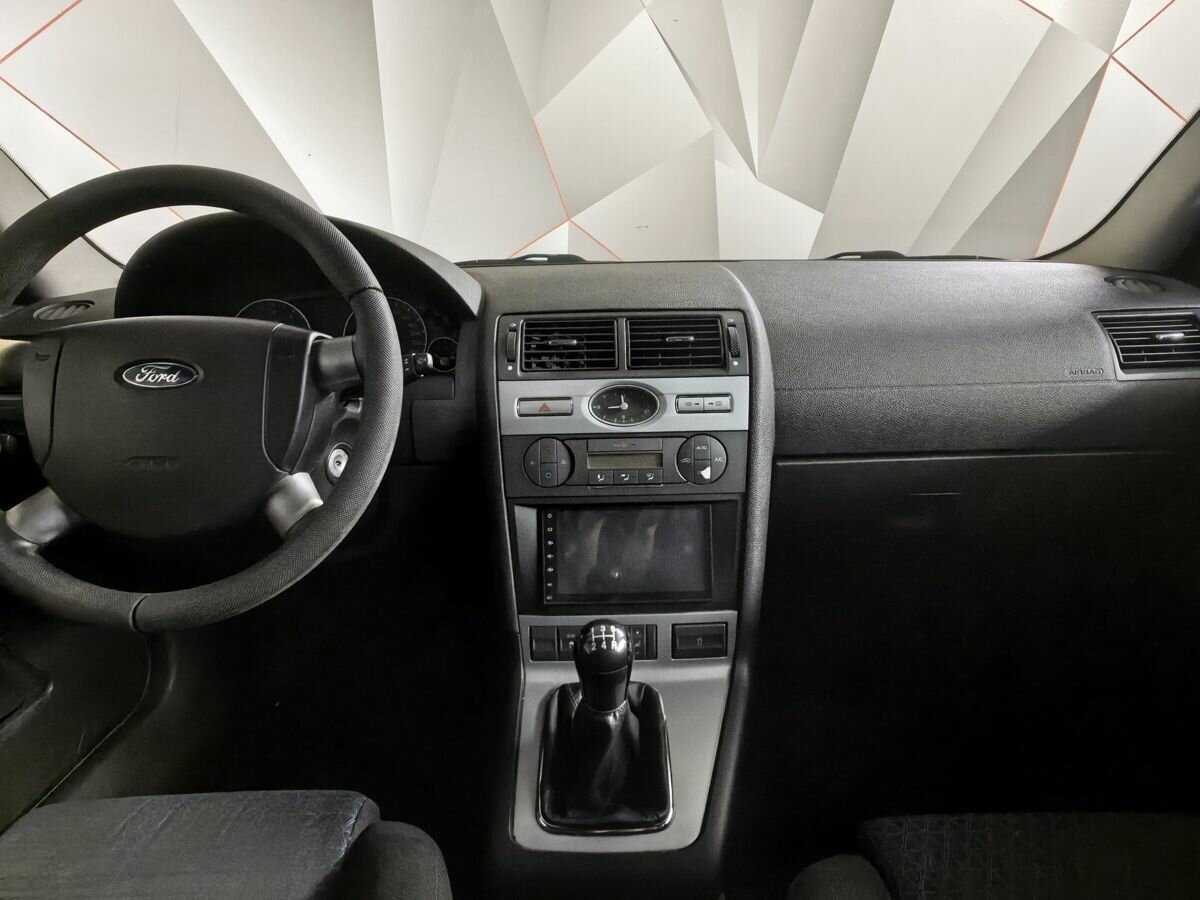 Купить Ford Mondeo с пробегом. Фото: #10