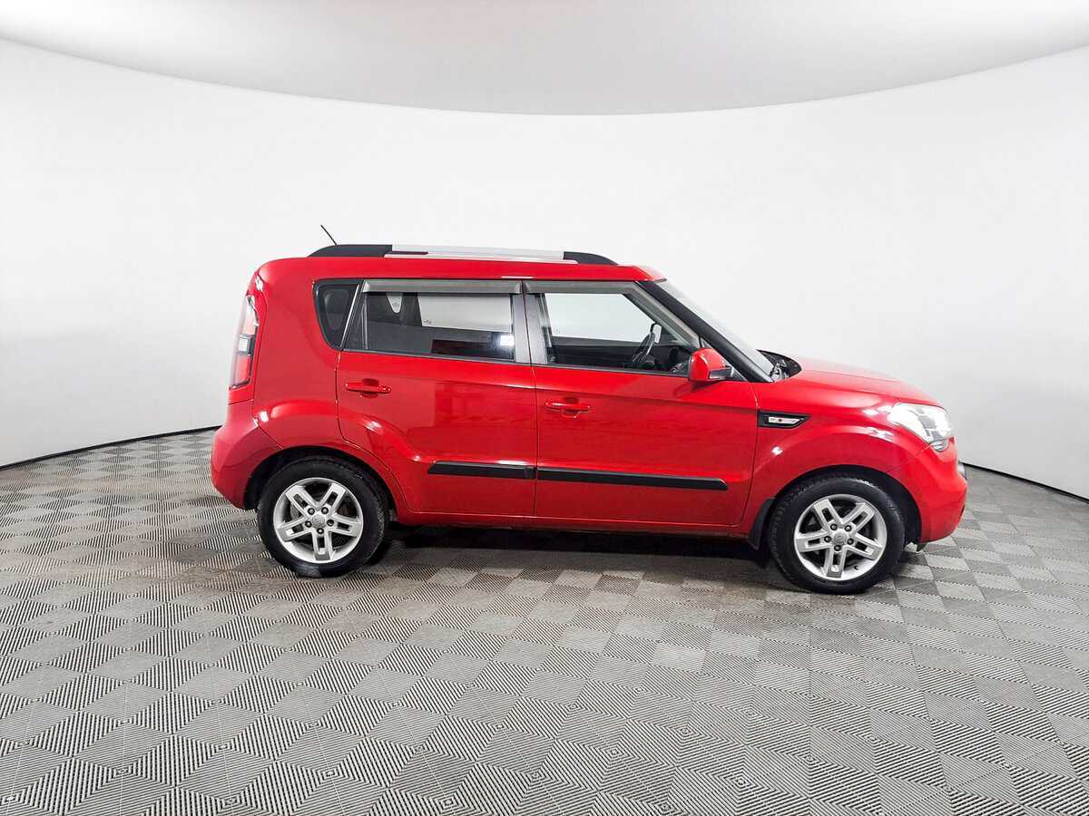 Купить Kia Soul с пробегом. Фото: #3