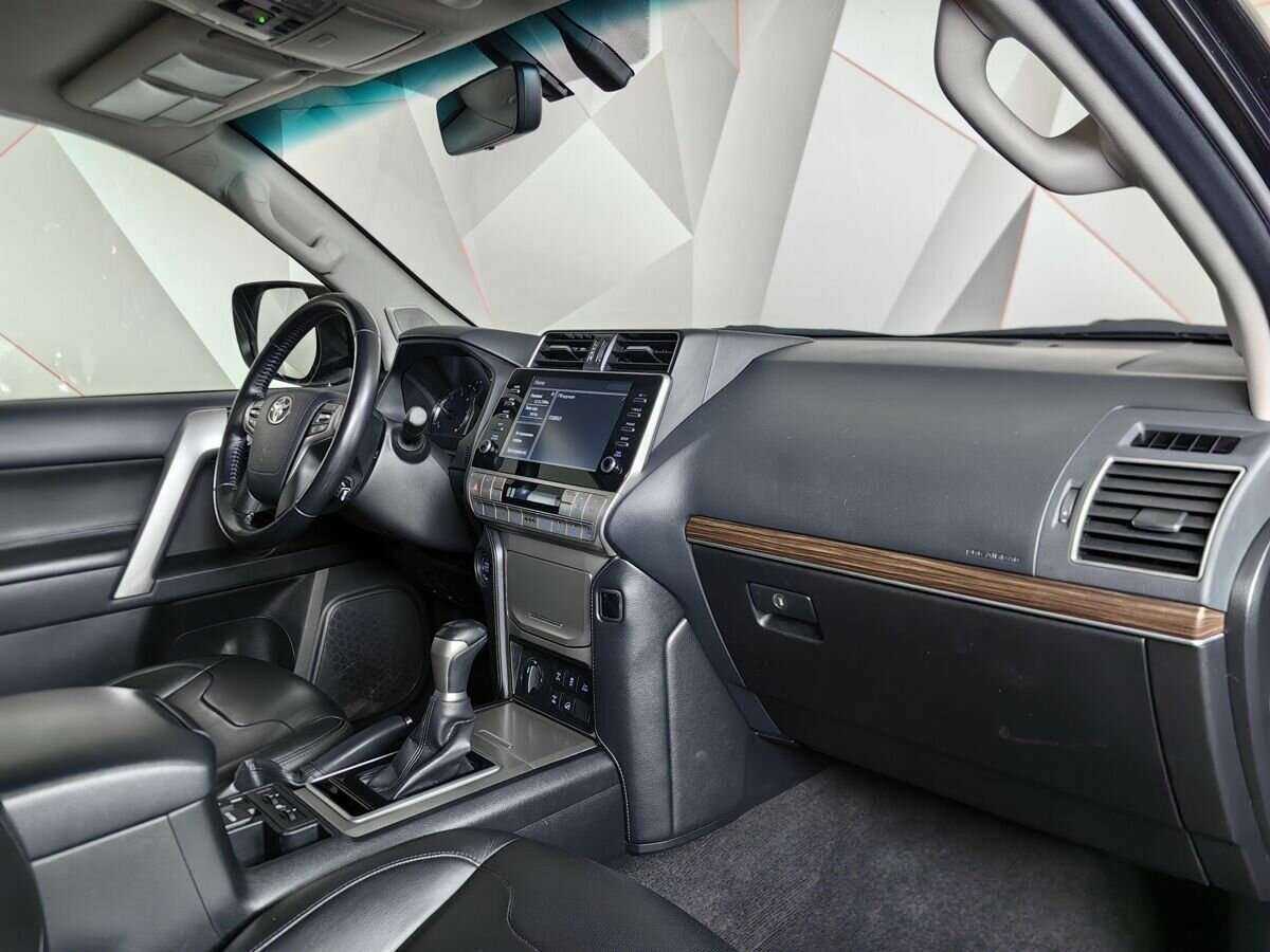 Купить Toyota Land Cruiser Prado с пробегом. Фото: #8